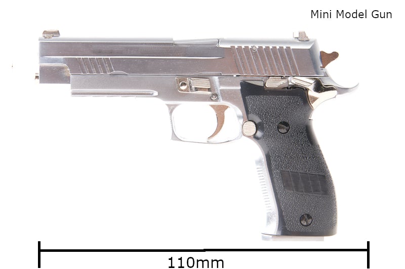 Blackcat Airsoft 1/2 Scale High Precision Mini Model Gun 945 (Silver)