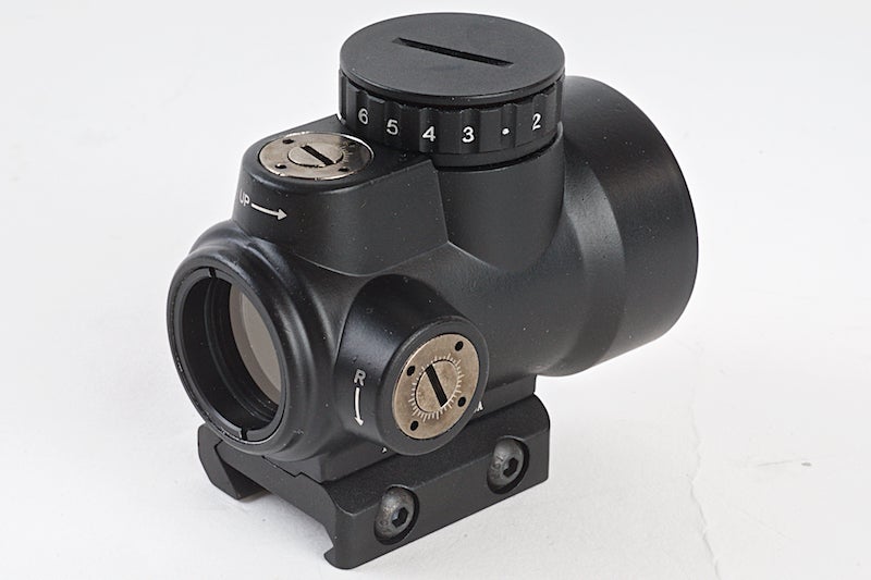 Blackcat Airsoft MRO Style Red Dot Sight with Battle Mount