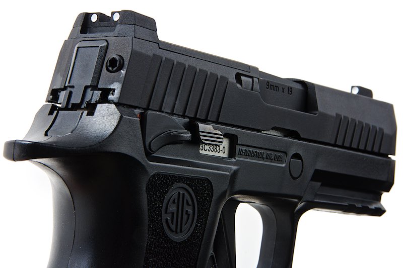 SIG SAUER (SIG AIR & VFC) P320 XCARRY GBB Gas Airsoft Pistol