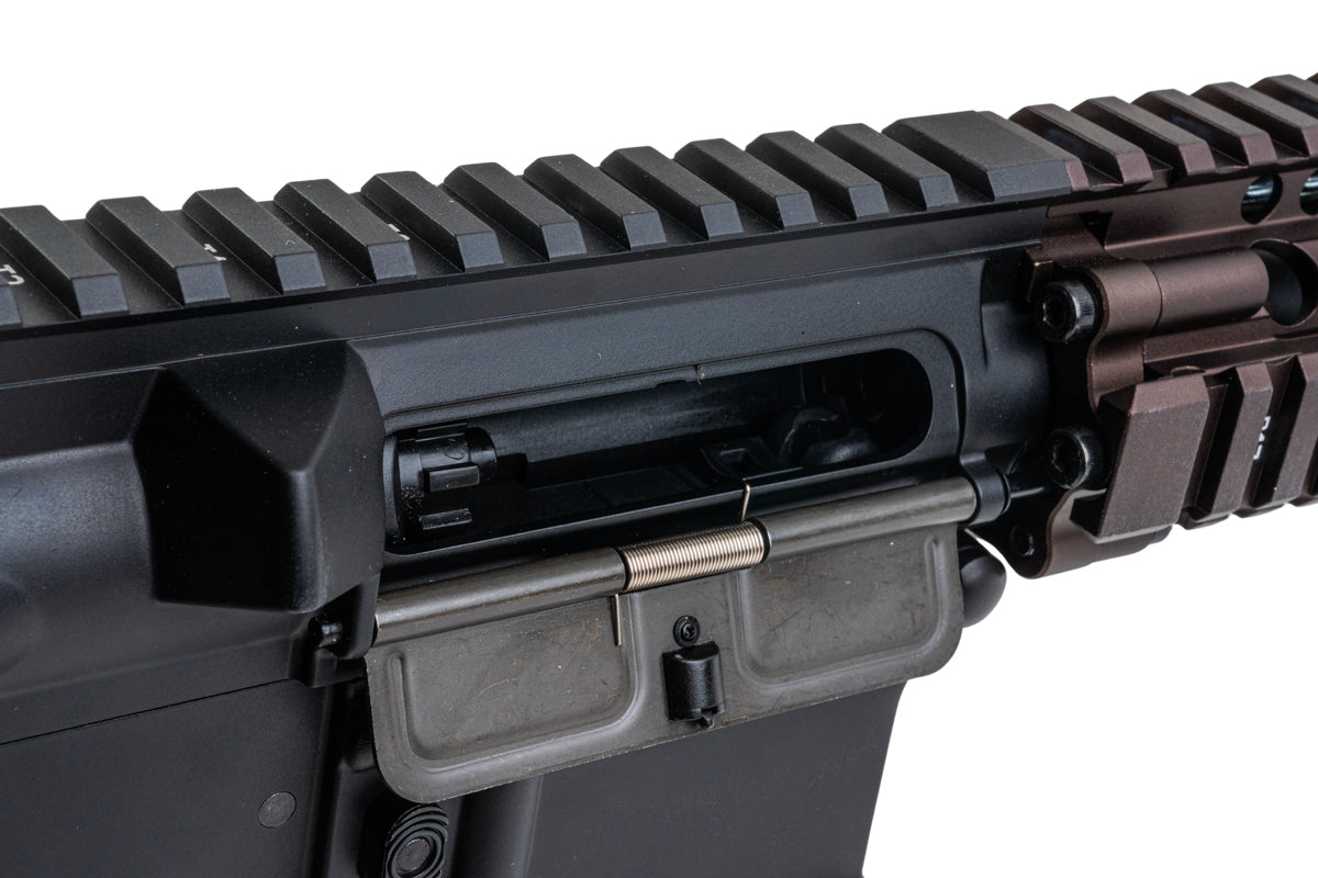 EMG (Double Eagle) Daniel Defense M4A1 RIS II GBB Airsoft Rifle (BK/FDE)