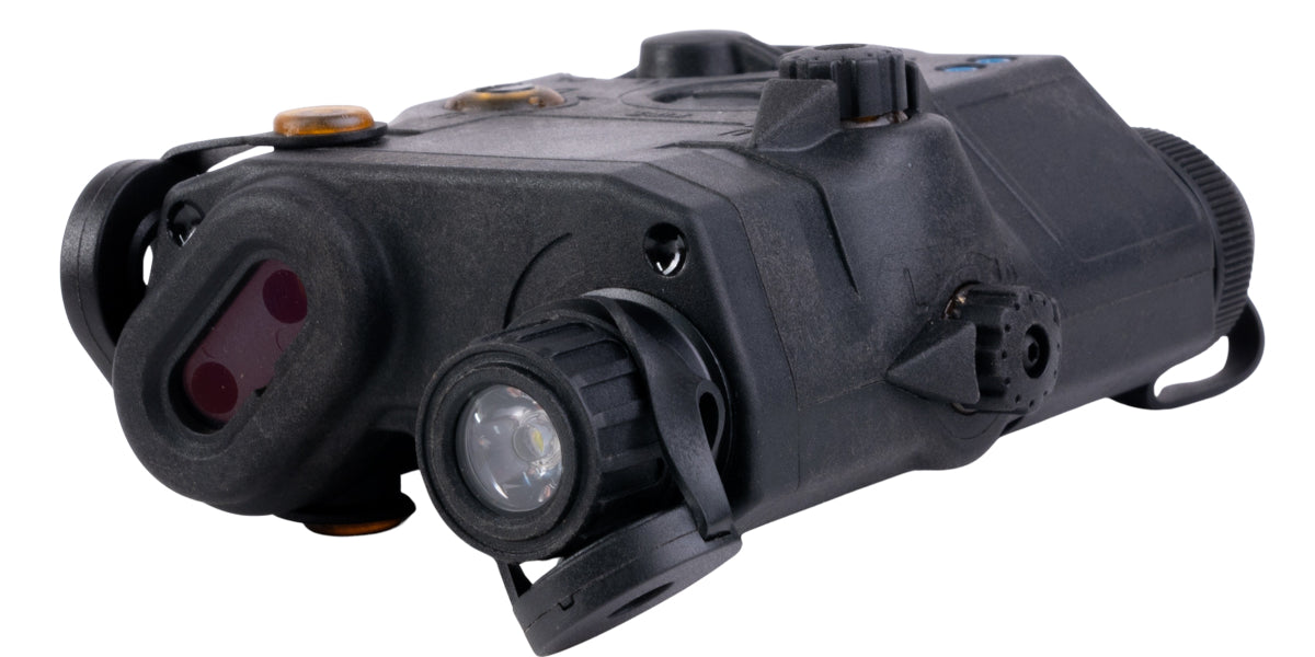 SOTAC PEQ-15 ダークアース SOTAC PEQ-15 IR Laser Sight & VIS Green Laser & IR
