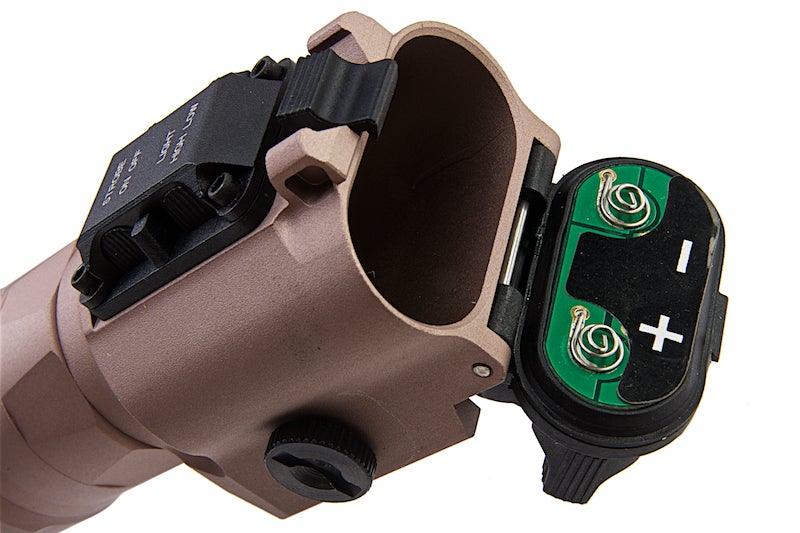 Blackcat Airsoft HX35 Tactical Flashlight (Tan)