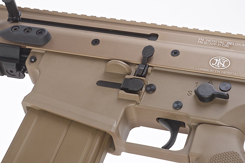 Cybergun (VFC) FN SCAR H GBB Rifle (TAN)