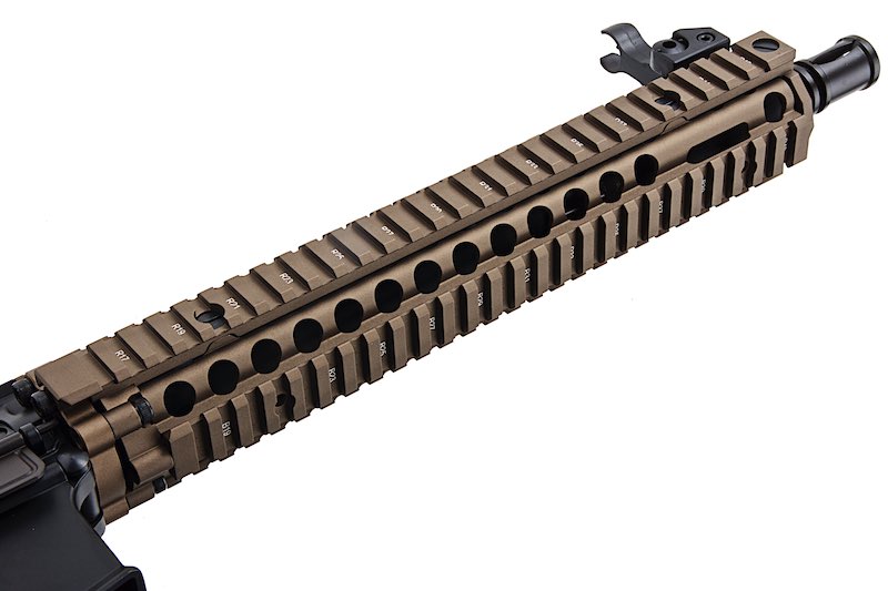 CYMA CM105 Platinum Daniel Defense M4A1 Carbine 12 inch AEG