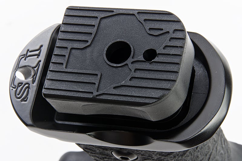 EMG / STI International DVC 3-GUN 2011 GBB Pistol (Threaded Barrel)