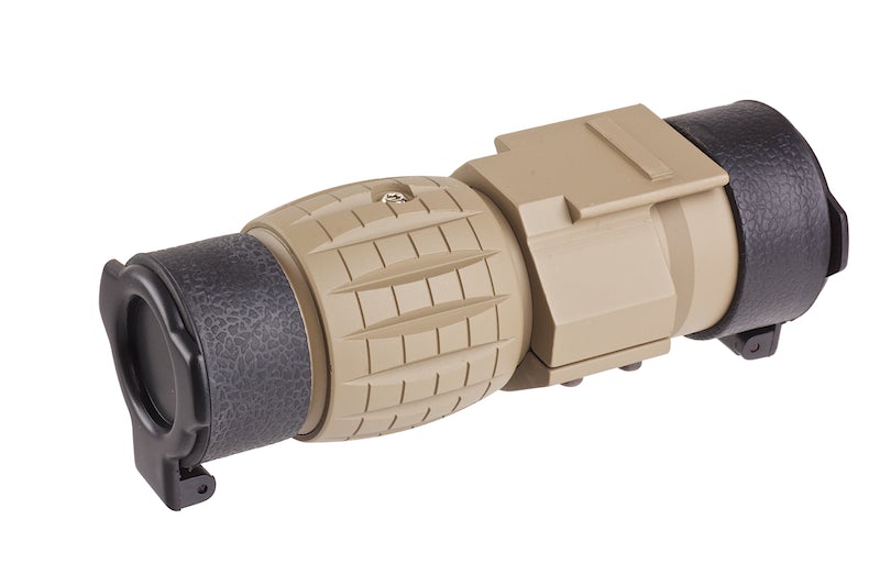 AIM 4X FXD Magnifier with adjustable QD mount (Dark Earth)