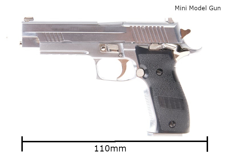 Blackcat Airsoft 1/2 Scale High Precision Mini Model Gun 945 (Silver)