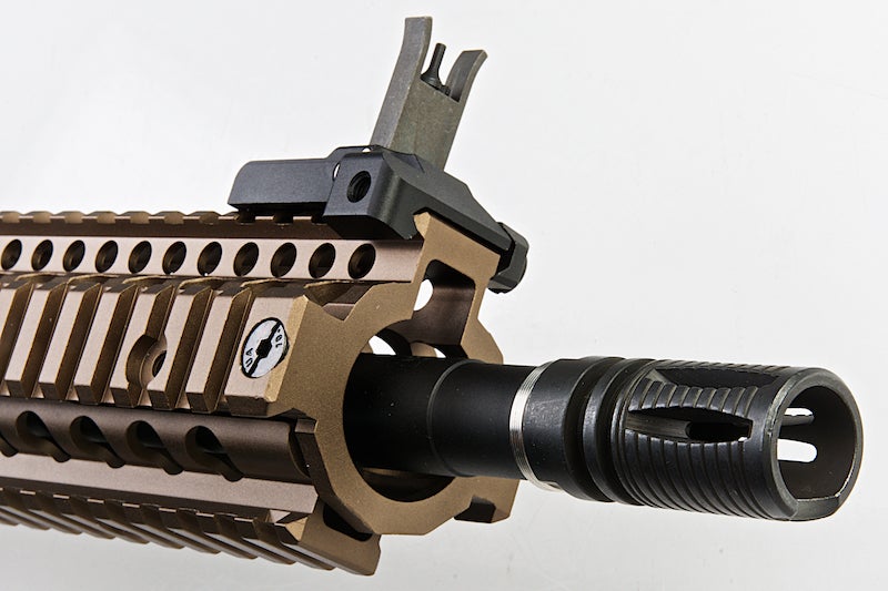G&P E.G.T. Daniel Defense M4A1 AEG (Sand on Black)