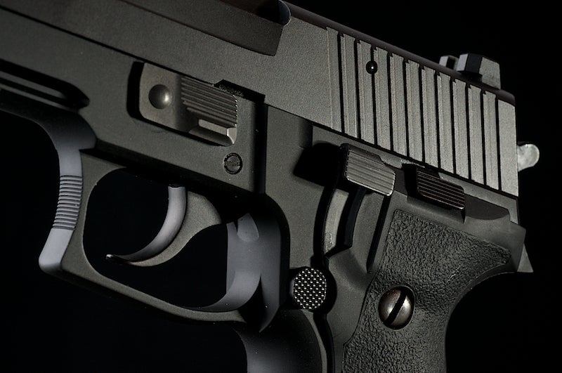 Inokatsu SIG SAUER P226 Rail CNC Steel (CO2)