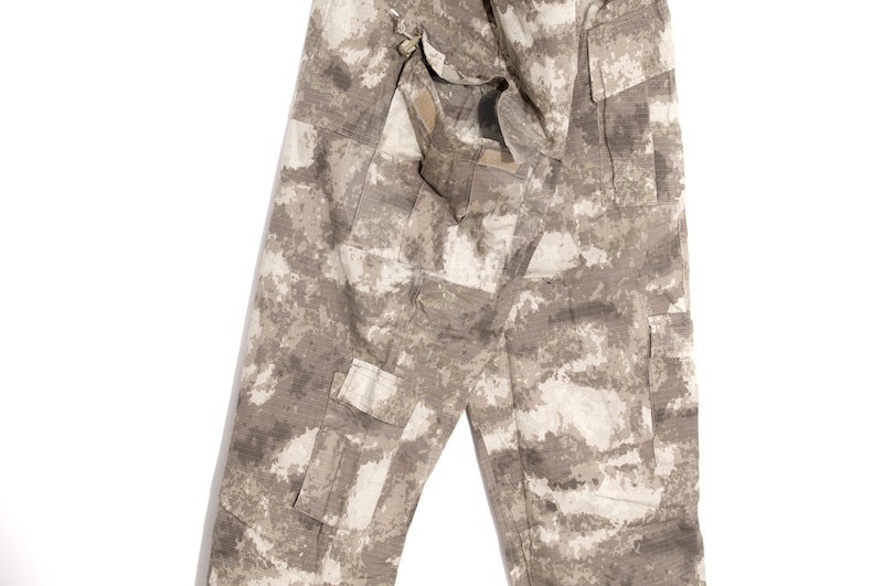 James Weekend Warrior AT Camo Combat Uniform (XL)