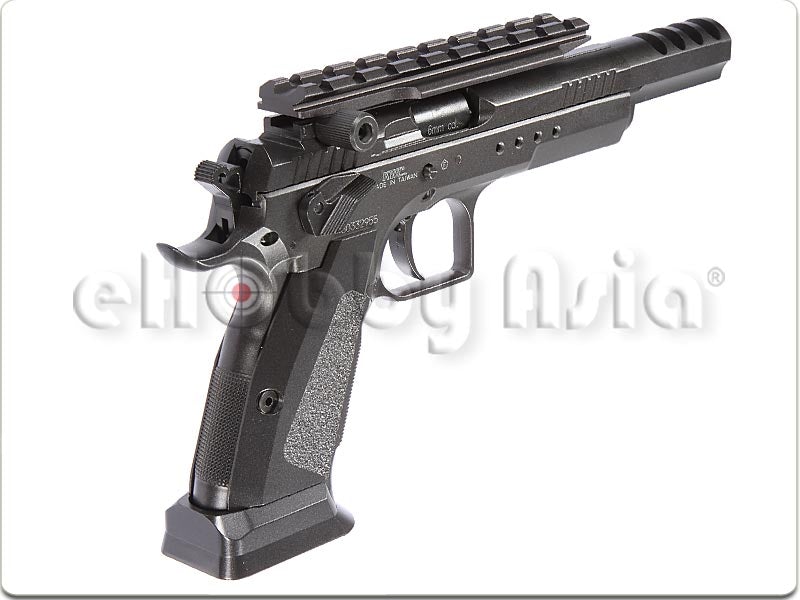 KWC Model 75 Competition Model CO2 GBB Pistol