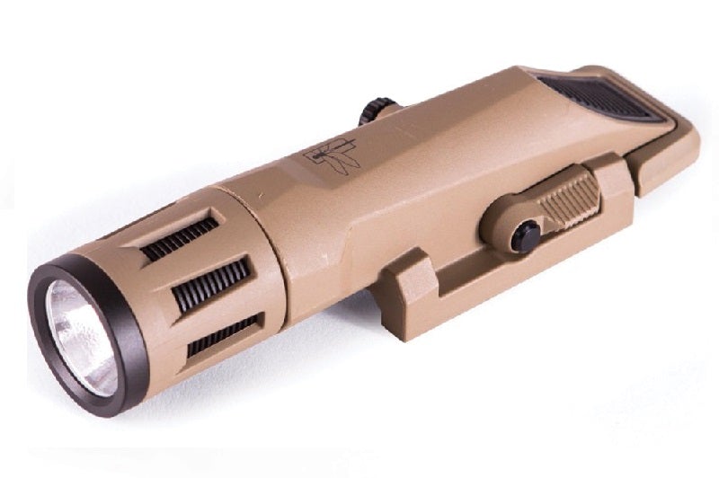 Haley Strategic Inforce WMLX Mil-Spec 800 Lumen (Coyote) | eHobby Asia